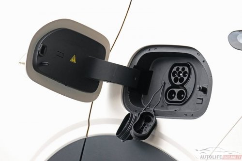 Geely EX2 priced at RM56k-66k in Indonesia – cheaper than Malaysia’s Proton eMas 5, bigger battery standard