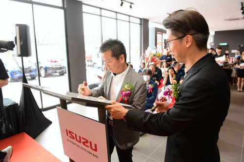 Isuzu Malaysia launches new 4S centre in Balakong
