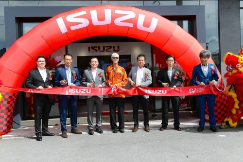 Isuzu Malaysia launches new 4S centre in Balakong