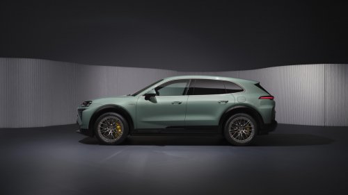 Porsche seven-seater SUV to get V8, V6 powertrains; to share PPC platform with upcoming Audi Q9