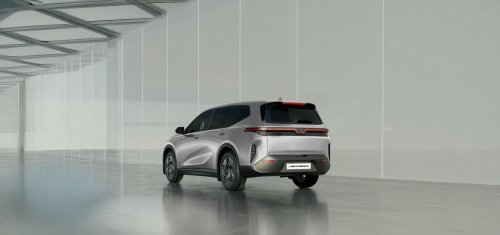 VinFast Limo Green previewed in Indonesia – EV MPV with 204 PS, up to 450 km NEDC; March 2026 launch