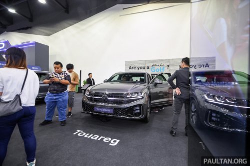 Volkswagen Golf GTI, 1.5L eTSI R-Line facelifts at ACE 2025; guest appearance by Datuk Azizulhasni Awang