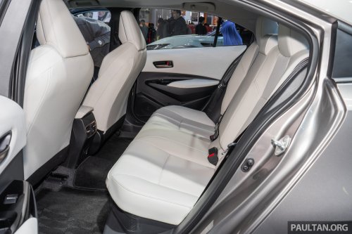 2026 Toyota Corolla sedan facelift in Guangzhou – new face, interior, large touchscreen, coming to Malaysia?