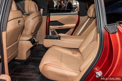 Toyota bZ7 in Guangzhou – sleek large sedan with Huawei motor, 281 PS RWD, HarmonyOS, LiDAR