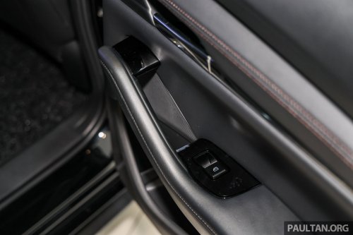 2025 Mazda 3 1.5L High Plus launched in Malaysia – similar kit to 2.0L High Plus but RM46k less; fr RM120k