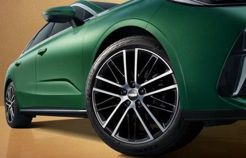 2026 Geely Emgrand – BMA Evo, BHE15 1.5L 4-cyl NA, turbo engines, still torsion beam, next Proton S70?