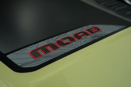 Jeep Recon EV debuts – 650 hp/840 Nm dual-motor off-roader, 100 kWh battery, 400 km estimated range