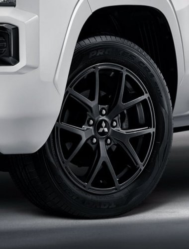 2026 Mitsubishi Triton Street launched in Thailand – Mega Cab with different face, 150 PS diesel; RM83k