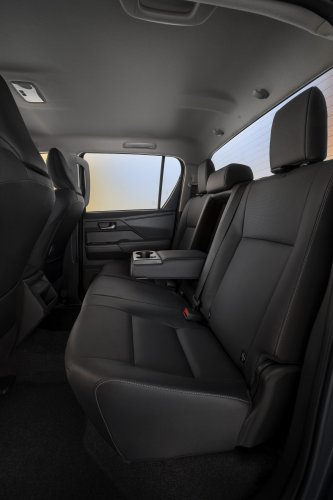 2026 Toyota Hilux Travo – heavy facelift, 2.8L diesel standard, EV with 240 km WLTP range, RM99k-RM192k