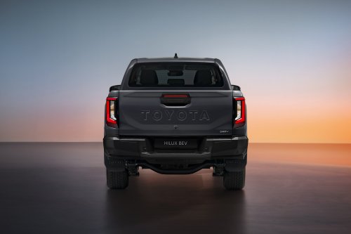 2026 Toyota Hilux Travo – heavy facelift, 2.8L diesel standard, EV with 240 km WLTP range, RM99k-RM192k