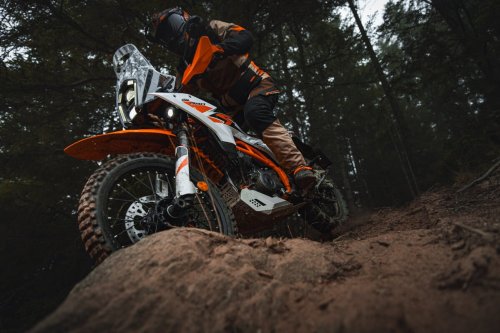 2025/2026 KTM 390 Adventure R, Adventure X, Enduro R and SMC R – side stand replacement recall