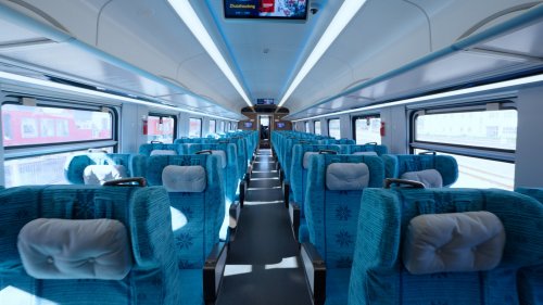 ECRL at 91.7% completion – Golden Train EMU, E-Loco have arrived; Jan 2027 launch, ‘1 more Syawal’