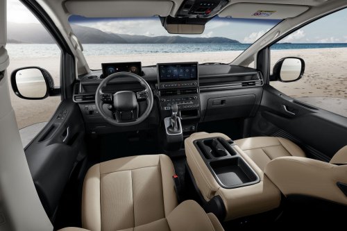 2026 Hyundai Staria facelift launched in Korea – redesigned interior, 1.6 turbo hybrid, no more diesel