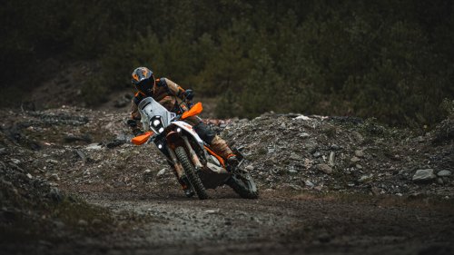 2025/2026 KTM 390 Adventure R, Adventure X, Enduro R and SMC R – side stand replacement recall