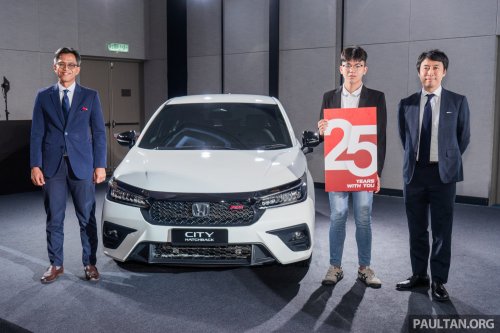 Honda Malaysia’s first two 25th Anniversary contest winners receive City Hatchback RS and WR-V RS