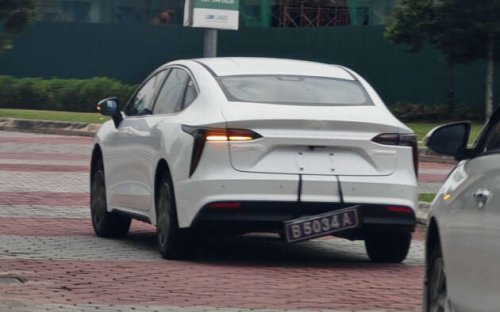 JMEV Yi/Elight spotted in Malaysia – Honda Civic-sized EV sedan; up to 231 PS, 550 km CLTC; launch soon?