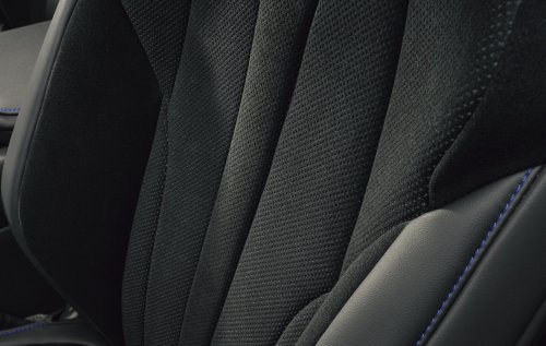 Lexus RZ600e F Sport Performance – based on 550e F Sport but with 426 PS; 20 mm lower, 20-inch brakes