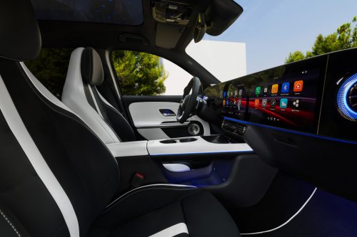 2026 Mercedes-Benz GLB – 7-seat EV SUV, up to 631 km, 320 kW DC charging, 400V optional, hybrid later