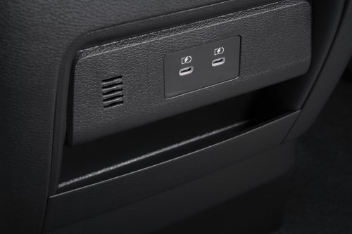 2026 Nissan Serena facelift debuts – 2.0L petrol and 1.4L e-Power hybrid powertrains, from RM73k in Japan