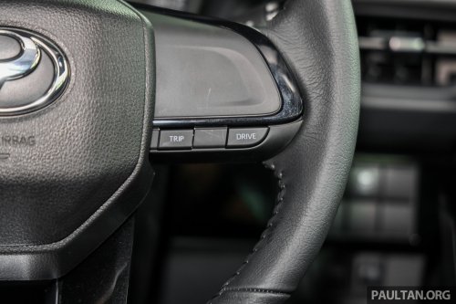 2026 Perodua Traz launched in Malaysia – Toyota Yaris Cross B-SUV twin, 1.5L NA CVT, X/H variants, fr RM76k