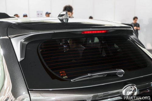 2026 Perodua Traz launched in Malaysia – Toyota Yaris Cross B-SUV twin, 1.5L NA CVT, X/H variants, fr RM76k