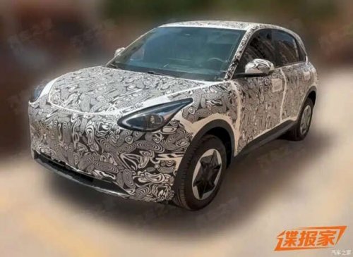 2027 Geely Xingyuan/EX2 spied – new wheels, column shifter; more range for Proton eMas 5 twin?