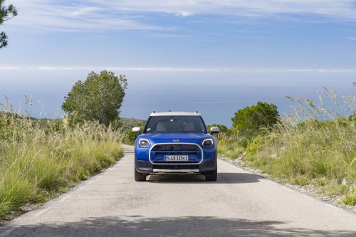 MINI Countryman EV now with up to 500 km WLTP range – new silicon carbide inverter, 65.2 kWh net