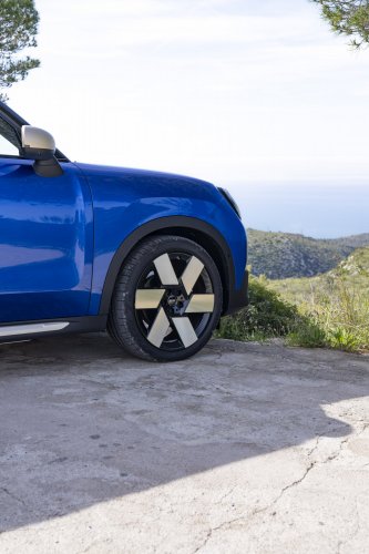 MINI Countryman EV now with up to 500 km WLTP range – new silicon carbide inverter, 65.2 kWh net