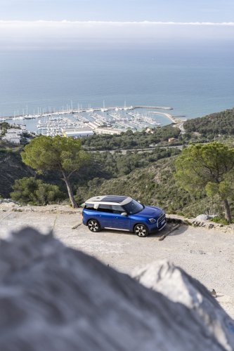 MINI Countryman EV now with up to 500 km WLTP range – new silicon carbide inverter, 65.2 kWh net