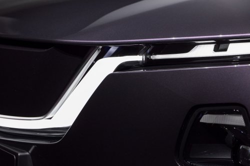 Mazda CX-6e – global EZ-60 is EV-only with 190 PS, 484 km WLTP range, 195 kW DC fast charging