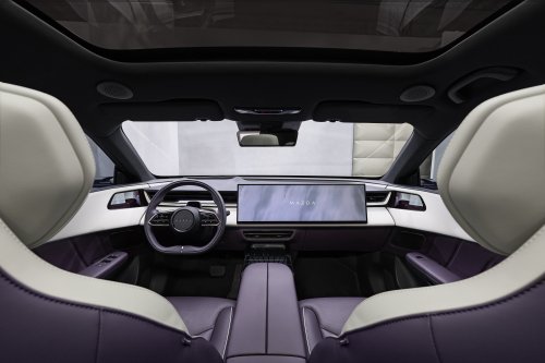 Mazda CX-6e – global EZ-60 is EV-only with 190 PS, 484 km WLTP range, 195 kW DC fast charging