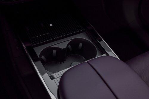 Mazda CX-6e – global EZ-60 is EV-only with 190 PS, 484 km WLTP range, 195 kW DC fast charging