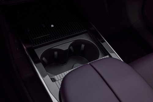 Mazda CX-6e – global EZ-60 is EV-only with 190 PS, 484 km WLTP range, 195 kW DC fast charging