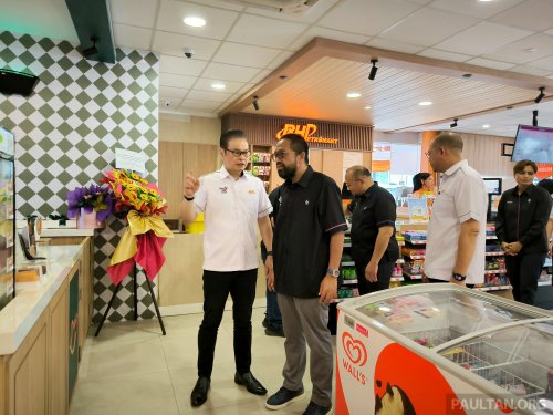 BHPetromart new look and eNak ready-to-eat kiosk launched – coffee and pastries for your pit stop