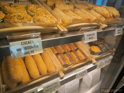 BHPetromart new look and eNak ready-to-eat kiosk launched – coffee and pastries for your pit stop