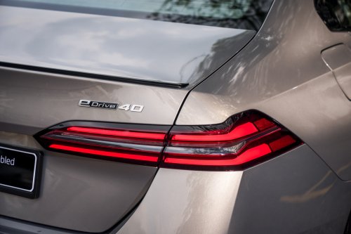 2026 BMW i5 eDrive40 M Sport Pro CKD launched – first locally-assembled BMW EV, from RM368,800