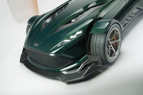 Donkervoort P24RS – two-seater with 600 hp/800 Nm 3.5L V6, 780 kg dry weight; limited to 150 units