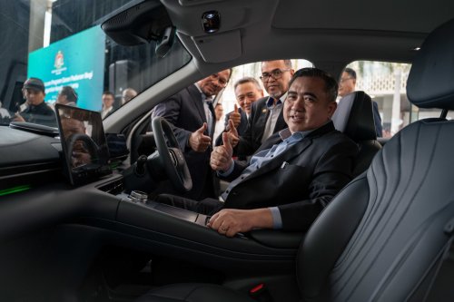 Transport ministry launches grant programme to scrap vehicles 20 years and older; up to RM4k per recipient