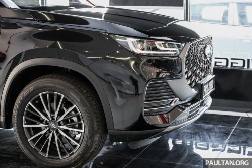 Chery Tiggo 8 1.6T full showroom gallery in Malaysia – non-Pro model is cheapest 7-seat Chery at RM129,800