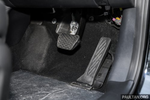 Chery Tiggo 8 1.6T full showroom gallery in Malaysia – non-Pro model is cheapest 7-seat Chery at RM129,800