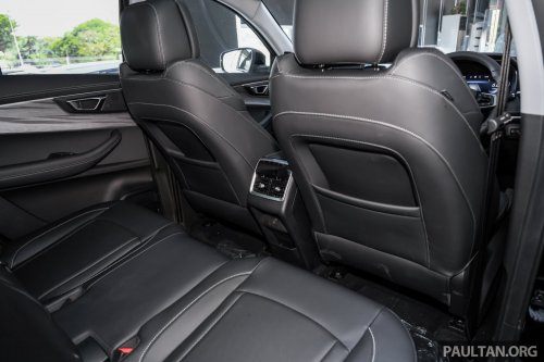 Chery Tiggo 8 1.6T full showroom gallery in Malaysia – non-Pro model is cheapest 7-seat Chery at RM129,800