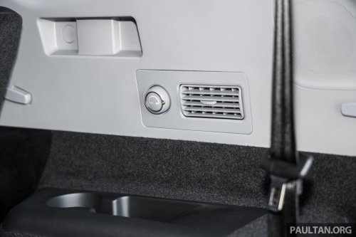 Chery Tiggo 8 1.6T full showroom gallery in Malaysia – non-Pro model is cheapest 7-seat Chery at RM129,800