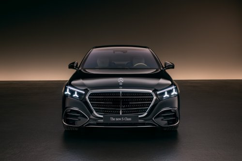 2026 Mercedes-Benz S-Class facelift – W223 gains MBUX Superscreen, flat-plane V8, trick suspension