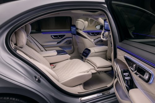 2026 Mercedes-Benz S-Class facelift – W223 gains MBUX Superscreen, flat-plane V8, trick suspension