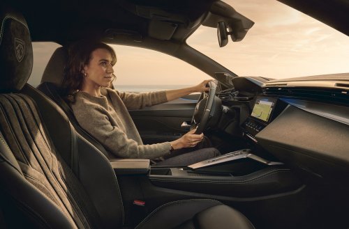 2026 Peugeot 408 facelift debuts – 1.6L PHEV, 1.2L 3-cylinder hybrid; e-408 EV with 456 km range WLTP