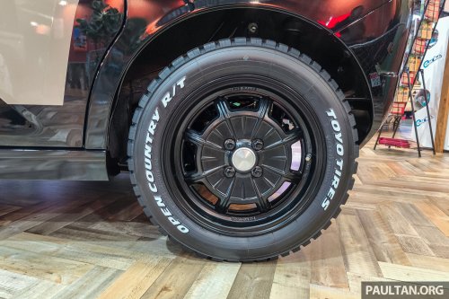 Mitsubishi Delica Mini x Dali with DAMD at Tokyo Auto Salon – classic Pajero face, retro-patterned upholstery