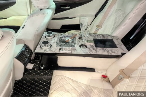 NATS Vellfire Sedan at 2026 Tokyo Auto Salon – Lexus LS460 with Vellfire face and tail lamps, air suspension