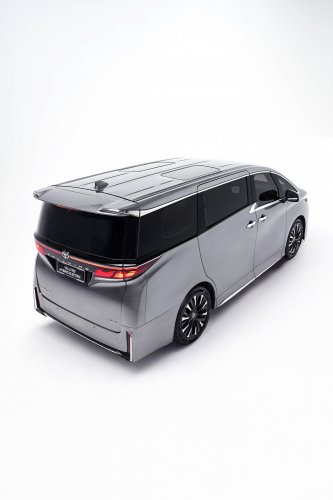 2026 Toyota Vellfire Hybrid launched in Malaysia – 250 PS, 5.7 l/100 km, Alphard-level kit, priced at RM550k