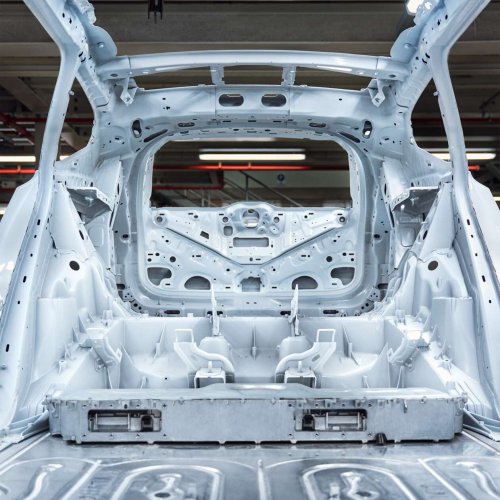 Volvo EX60 leaked ahead of Jan 21 reveal – EV SUV with 810 km range, 800-volt DC fast charging