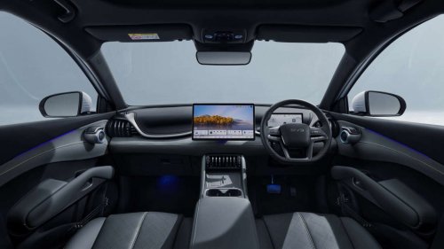 BYD Atto 3 facelift in HK – still FWD, 204 PS, 420 km WLTP range, but with faster 105 kW DC charging